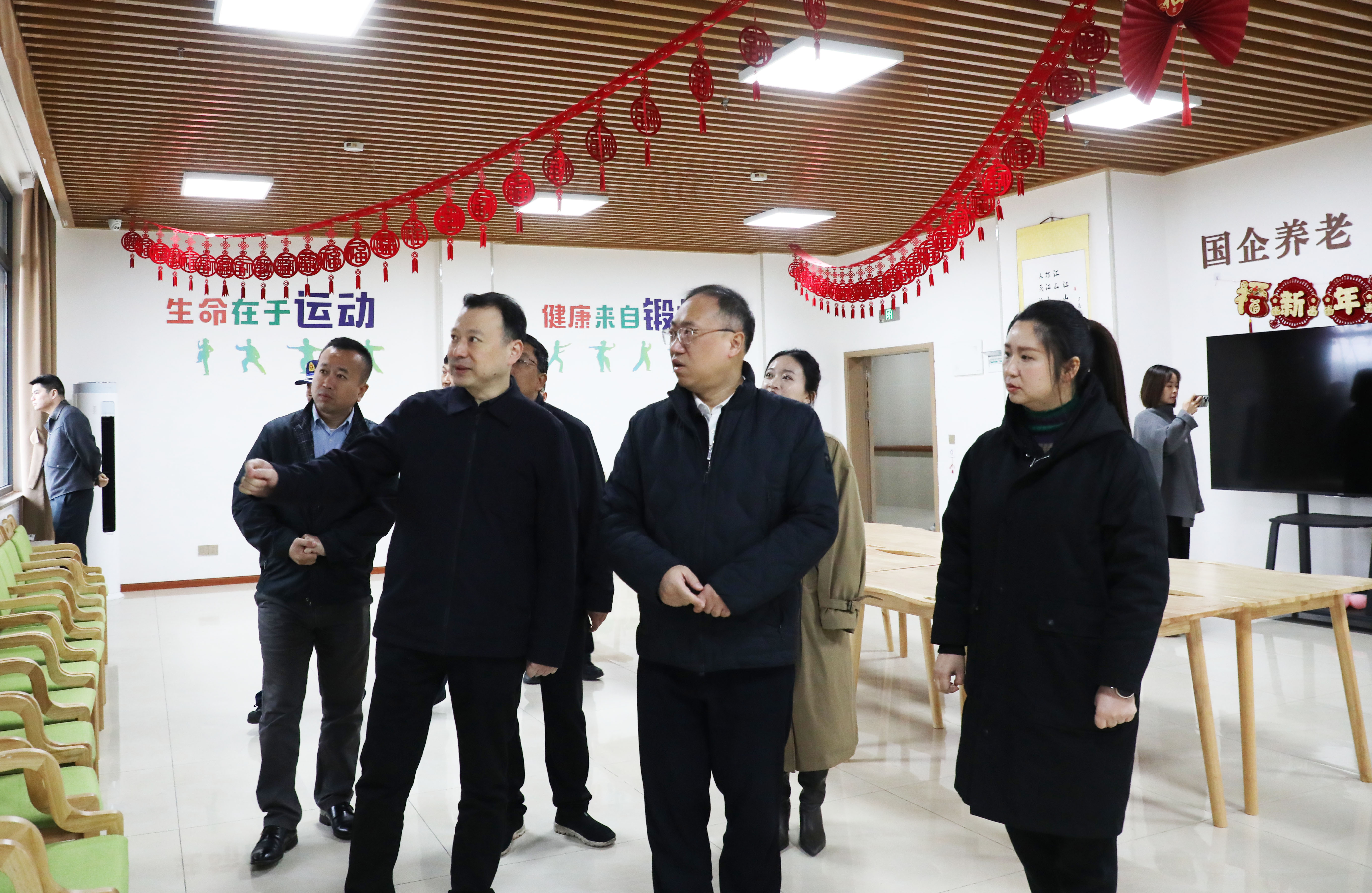 瀘州市委常委、江陽區(qū)委書記郭宏川率隊調(diào)研江陽區(qū)失能照護中心安全管理工作